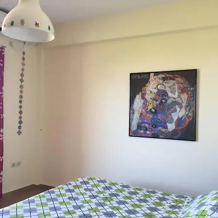 Spacious Near The Holiday home